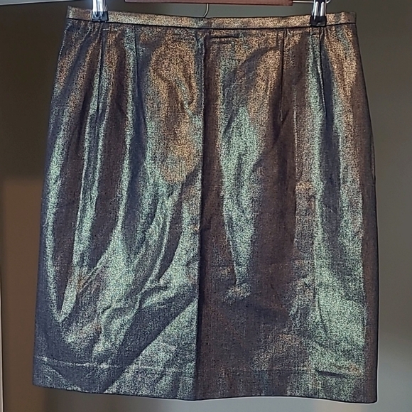 Harve Benard Dresses & Skirts - NWT Harve Benard by Benard Holtzman Blue Chambray w/Gold Shimmer A-line Skirt,12